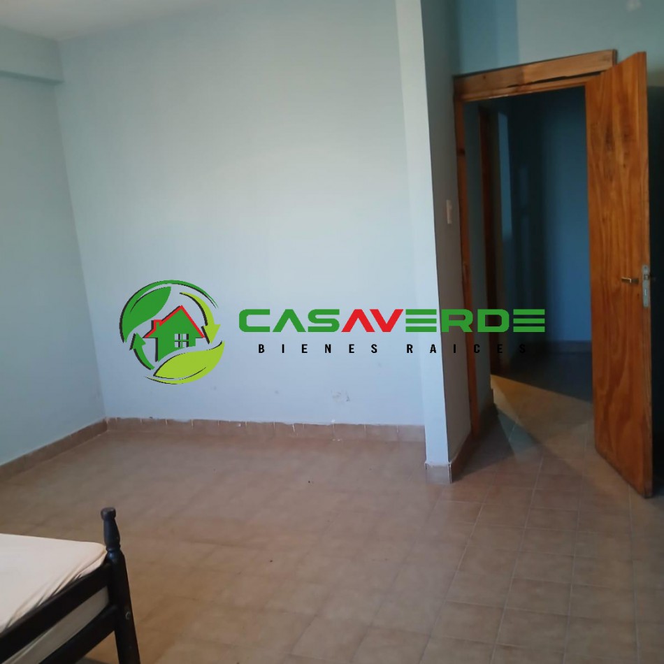 VENTA CASA APTA CREDITO HIPOTECARIO CON EXTENSO TERRENO DE 370 metros cuadrados EN ZONA SUR