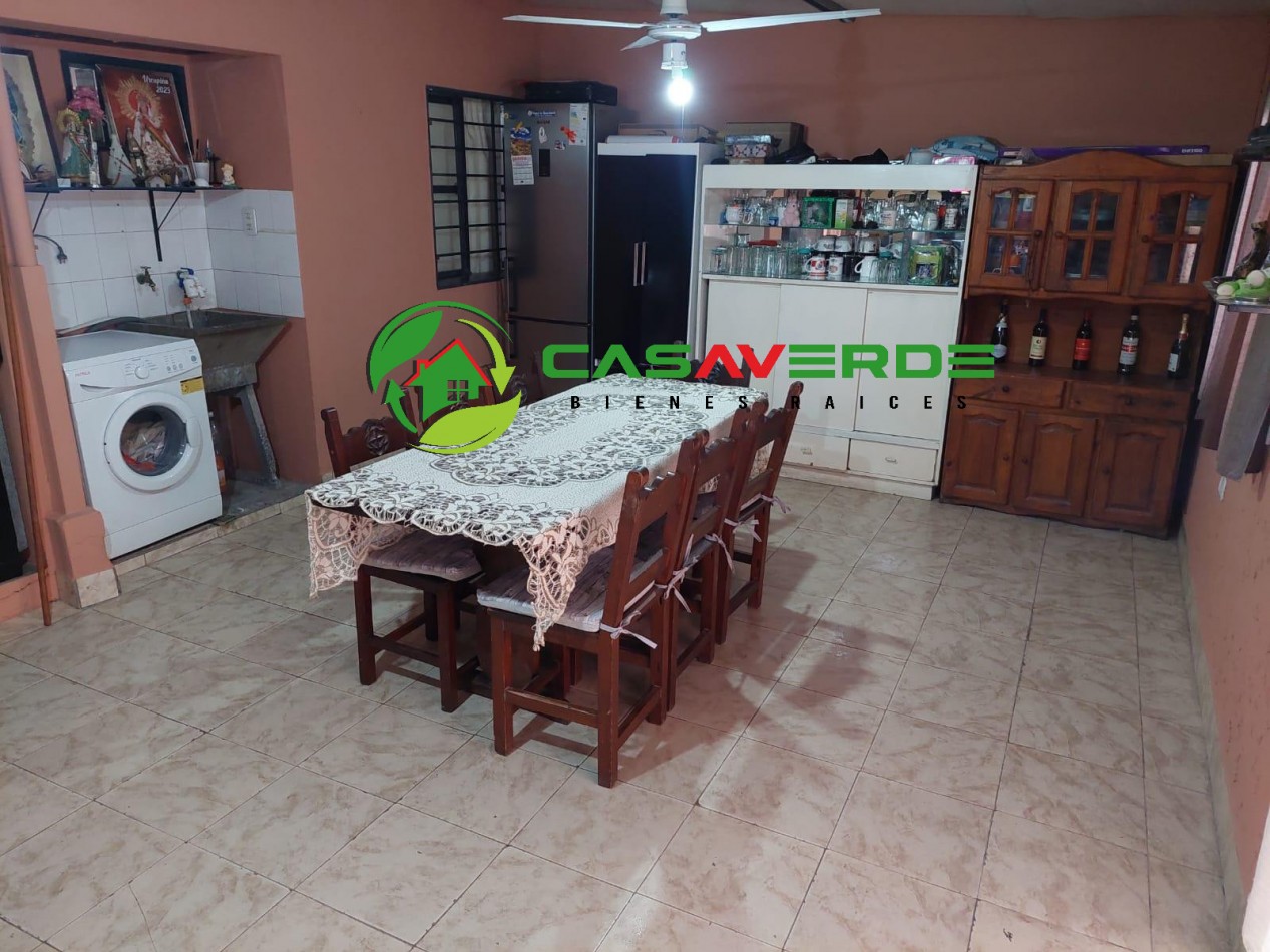 VENTA CASA SOBRE ESQUINA, EN BARRIO PINARES