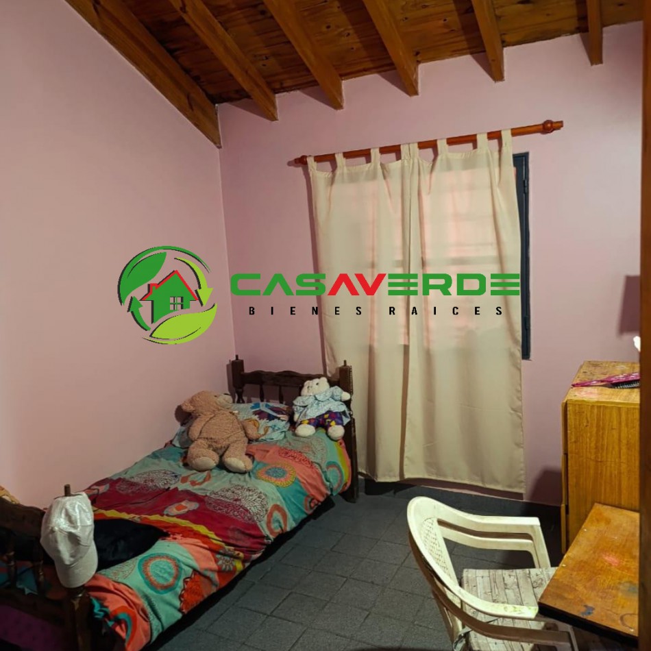 VENTA CASA SOBRE ESQUINA, EN BARRIO PINARES