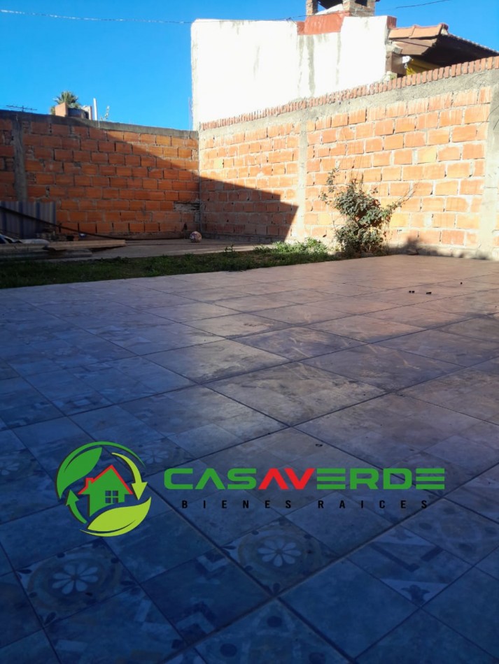 VENTA HERMOSA CASA EN BARRIO SAN CARLOS