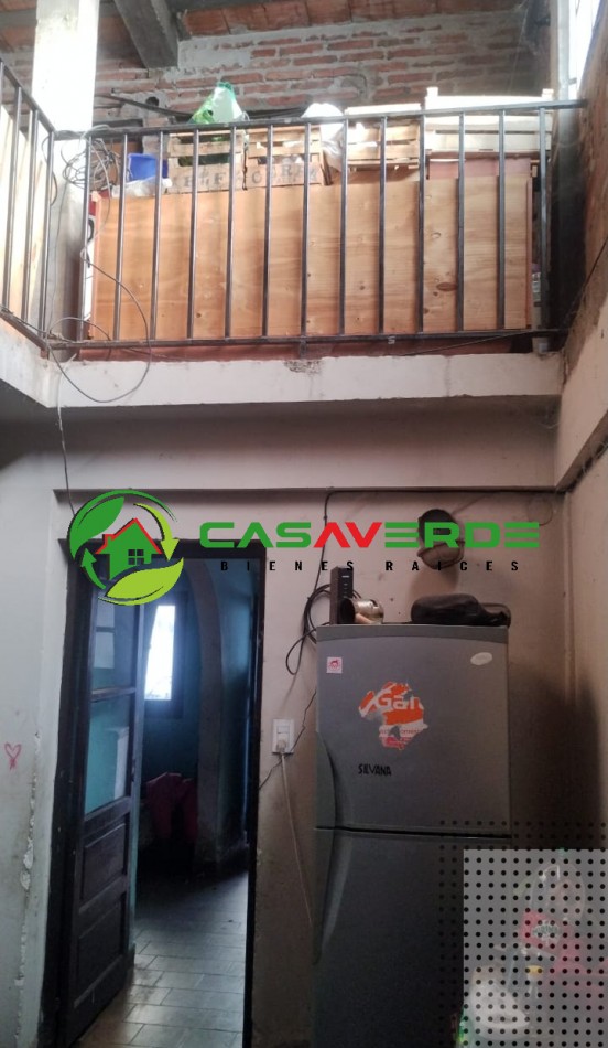 VENTA CASA A RECICLAR ZONA MACROCENTRO - SAN MARTIN AL 1300