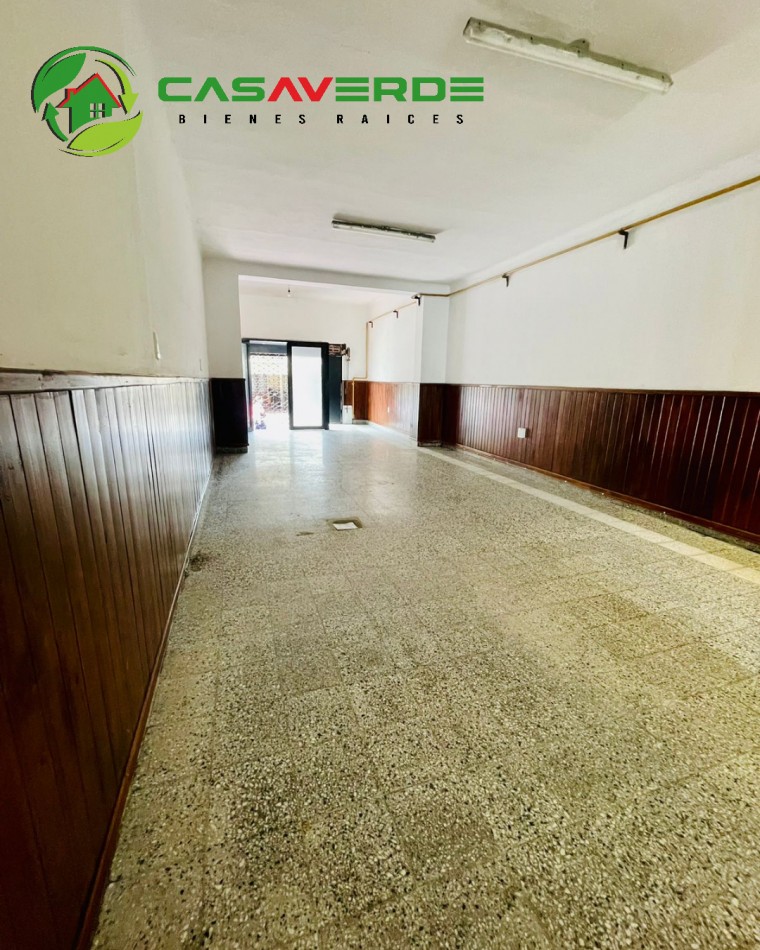 EN VENTA LOCAL COMERCIAL ZONA MICROCENTRO CON POSIBILIDAD DE ALQUILER 
