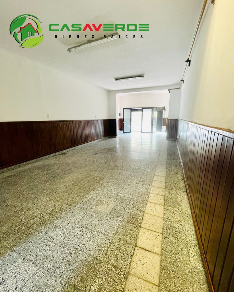 EN VENTA LOCAL COMERCIAL ZONA MICROCENTRO CON POSIBILIDAD DE ALQUILER 