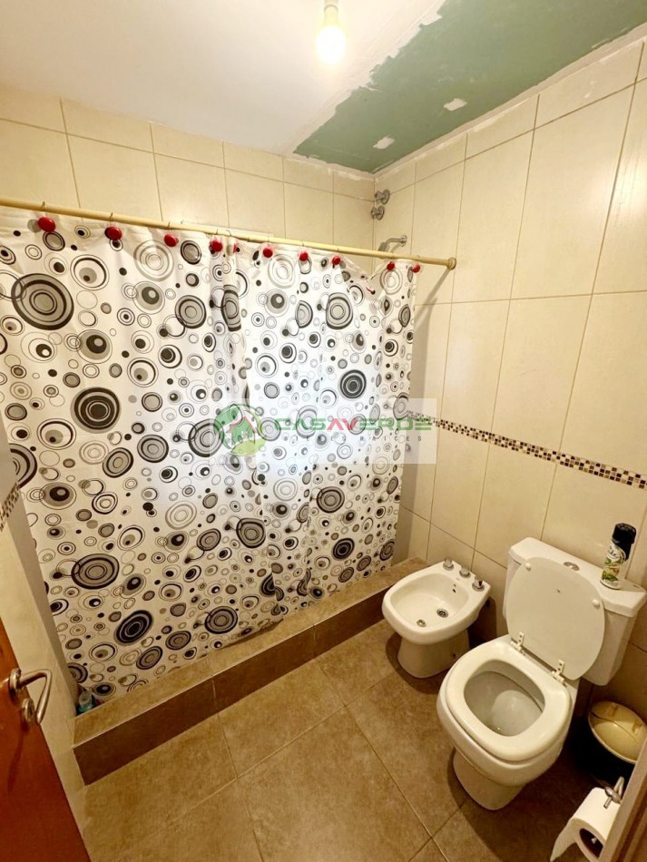 ALQUILER AMPLIA Y MODERNA CASA 6 DORM 4 BAÑOS  - BARRIO INTERSINDICAL - ZONA SUR 