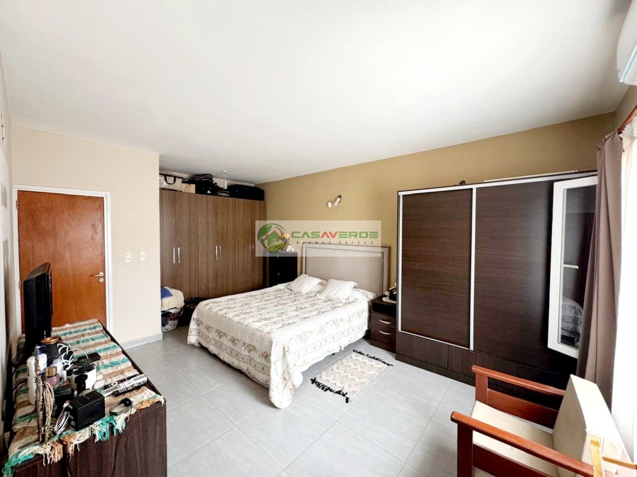 ALQUILER AMPLIA Y MODERNA CASA 6 DORM 4 BAÑOS  - BARRIO INTERSINDICAL - ZONA SUR 