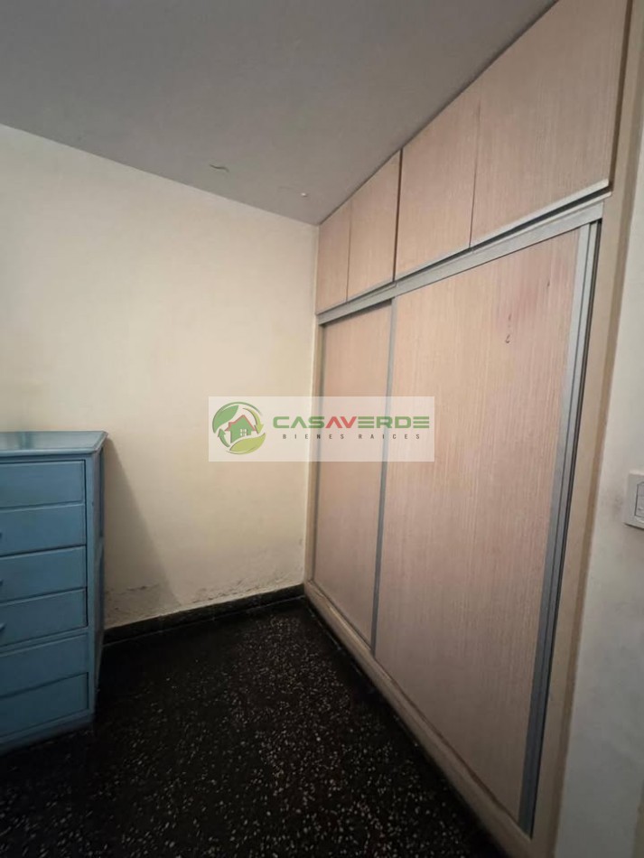 VENTA CASA CON PILETA EN TRES CERRITOS 