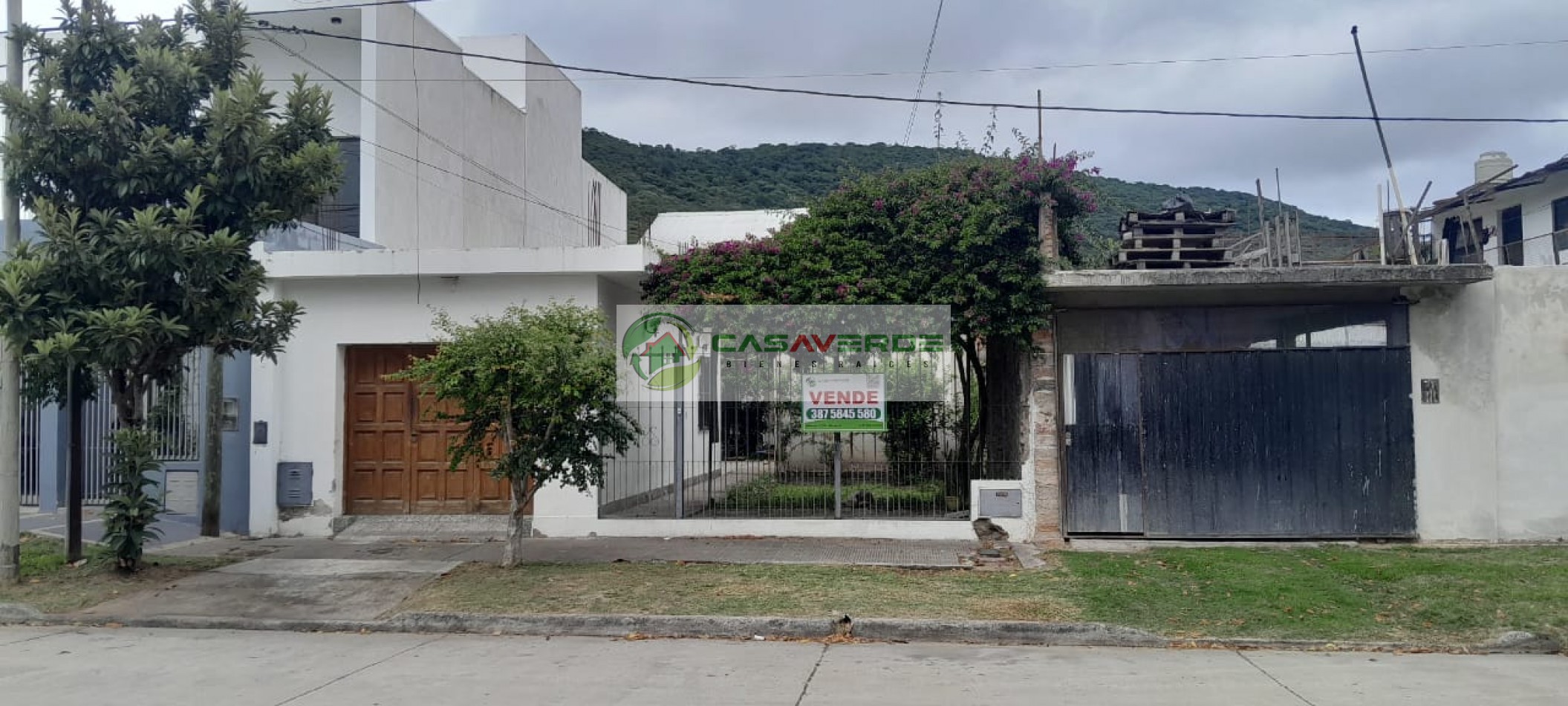 VENTA CASA EN TRES CERRITOS