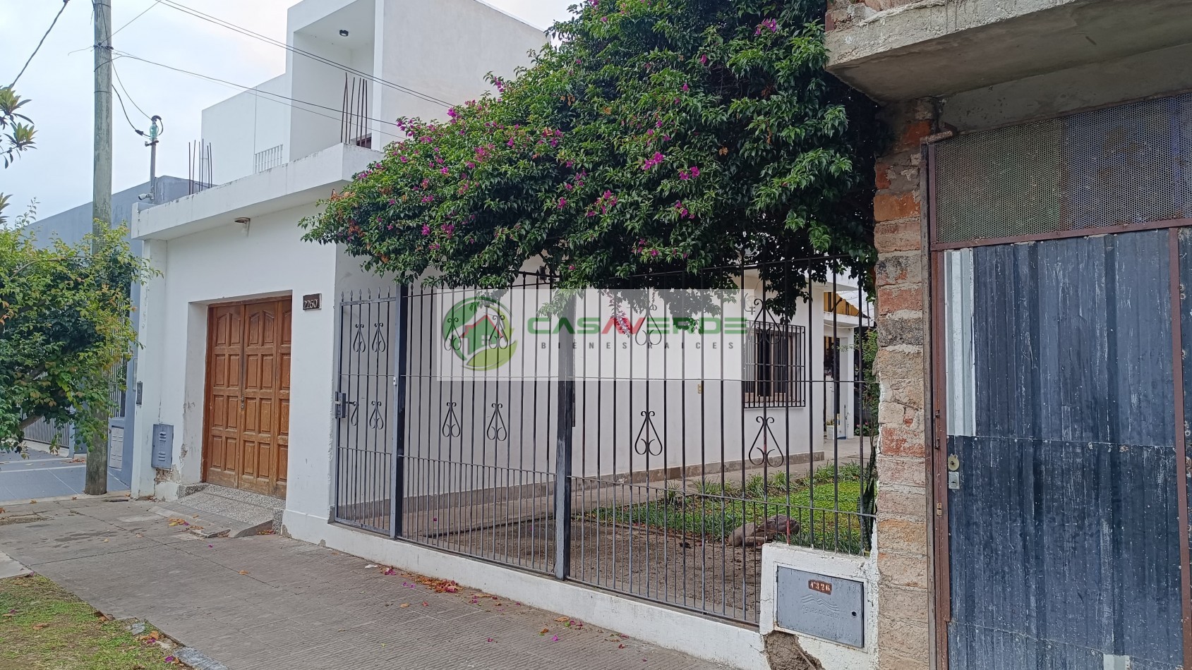 VENTA CASA EN TRES CERRITOS