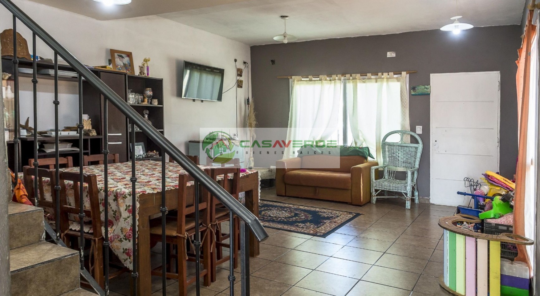VENTA CASA DE DOS PLANTAS EN EL MOLLAR II