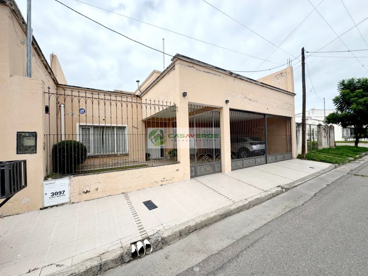 ALQUILER AMPLIA Y MODERNA CASA 6 DORM 4 BAÑOS  - BARRIO INTERSINDICAL - ZONA SUR 